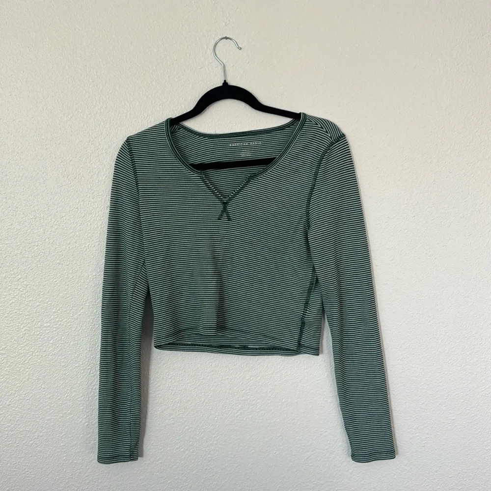 Shirt - Picture 1 of 2